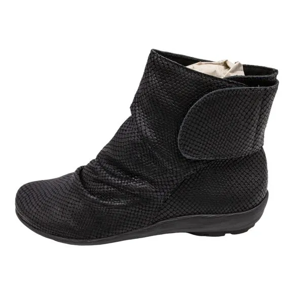 Walking Cradles Black Harlow Soft Leather Ankle Boots 8.5 Women's