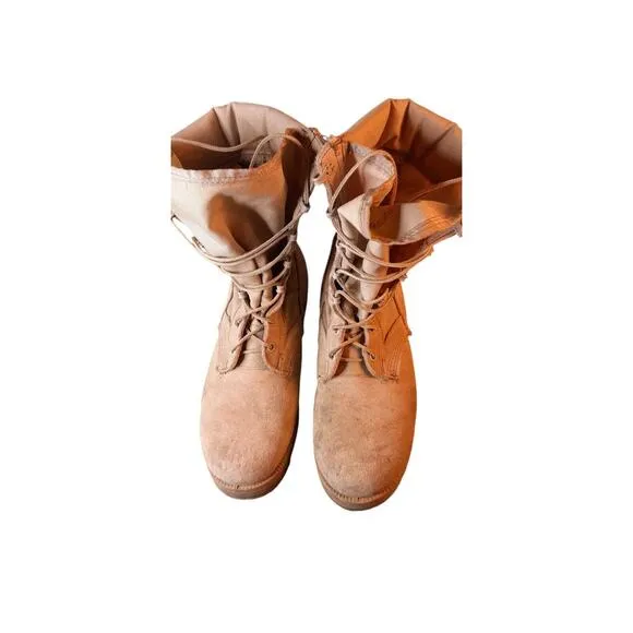 Wellco Desert Tan Military Hot Weather Combat Boots With Vibram Sole 5 1/2 XL