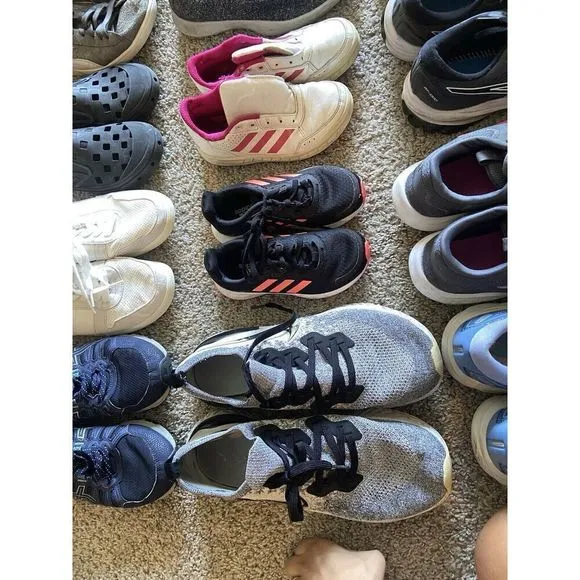 Wholesale Lot 10 Shoes Nike Adidas Vans ASICS Puma Sneakers Cleats Mixed sizes
