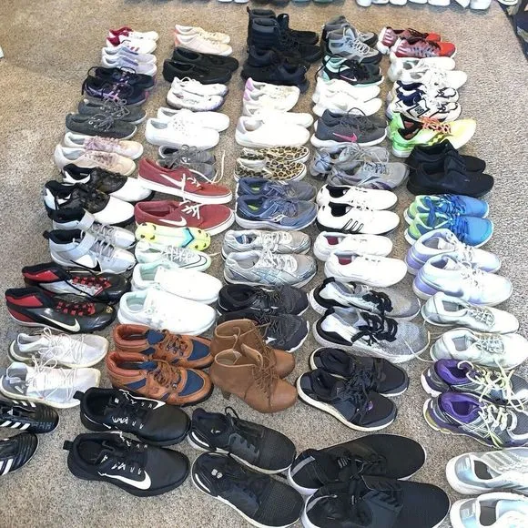 Wholesale Lot 10 Shoes Nike Adidas Vans ASICS Puma Sneakers Cleats Mixed sizes
