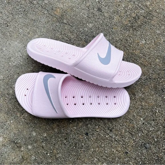 WMNS NIKE KAWA SHOWER SANDALSSWOOSH LIGHT BUBBLE GUM BABY PINKS WATER RUBBERS
