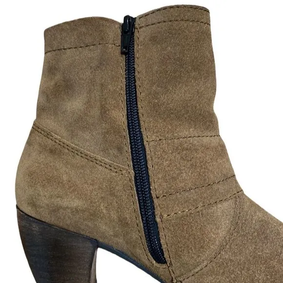 𝅺wolky Urabi Suede Ankle Boots