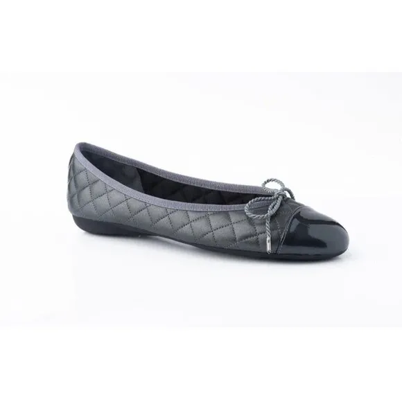 Woman’s PAUL MAYER - BEST QUILTED LEATHER BALLET FLAT 6 1/2 B $225 Retail