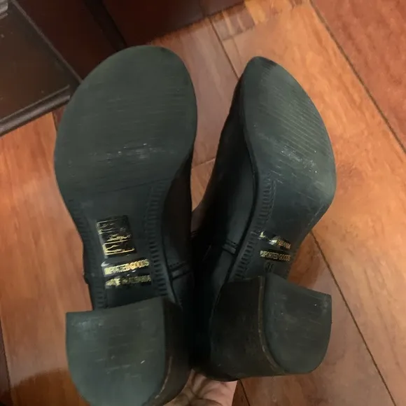 Women leather boots