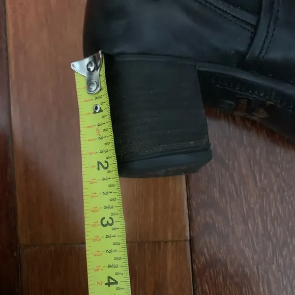 Women leather boots
