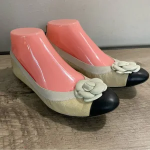 Women's CHANEL Ivory LEATHER Black CAP TOE Ballet Flats DESIGNER Shoes 37.5