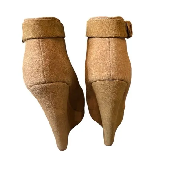 Women's Colin Stuart Boots Tan Size 8.5 B