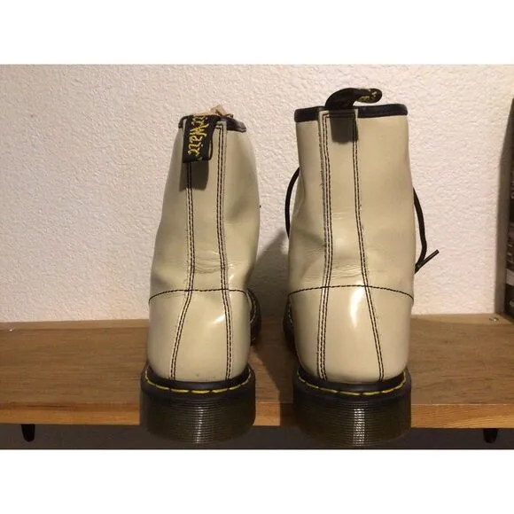 Womens Dr. Martens Cream 1460 Porcelain Sz 11 Patent Leather Lace Up Ankle Boots
