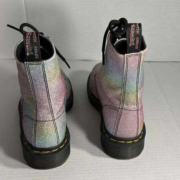 Women's Dr. Martens size 6 New boots