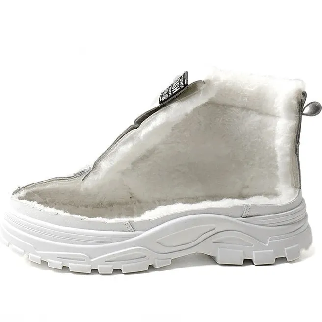 Women’s Faux Fur Lined High-Top Sneakers – Warm Winter Lace-Up Boots for Street & Outdoor Style