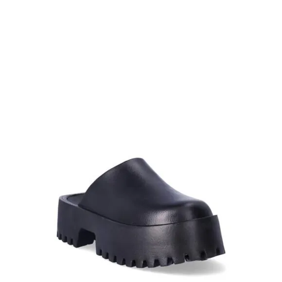 Women's Platform Clog Sandals: Stylish '90s-Inspired Footwear for Versatile Look
