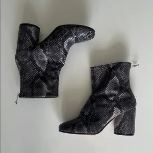 Women's Snakeskin Ankle Boots
