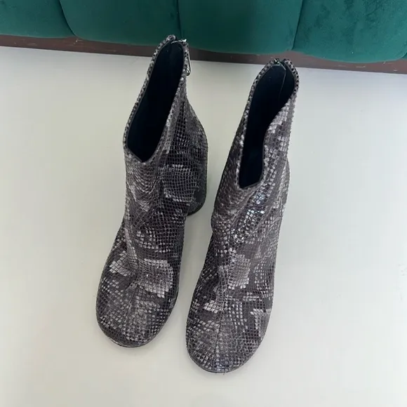 Women's Snakeskin Ankle Boots
