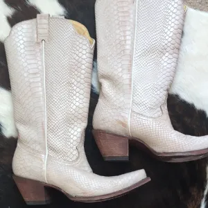 Women's Snakeskin Idyllwind Cowboy Boots