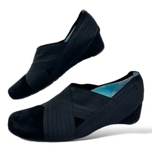 Women’s THIERRY RABOTIN Black Suede Cross Over Ribbon Wedge Shoes, Size 40 9.5US
