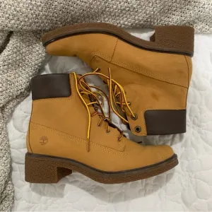 Women’s Timberland Boots size 6.5