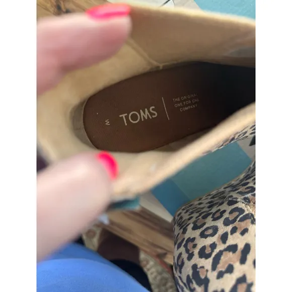 Women's TOMS Leopard Print Ankle Boots Size 7
