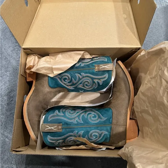 Women’s Twisted X’s NEW