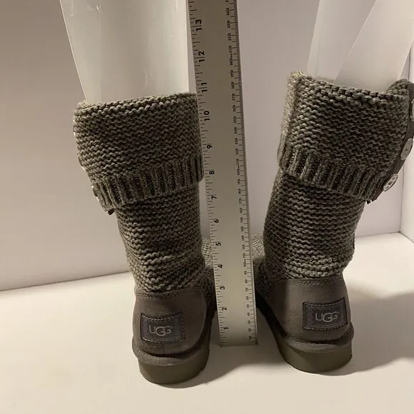 Women's UGG Purl Cardy Knit Gray 1094949 Boots Slip On Size 6 Lounge Comfortable