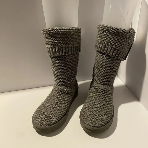 Women's UGG Purl Cardy Knit Gray 1094949 Boots Slip On Size 6 Lounge Comfortable
