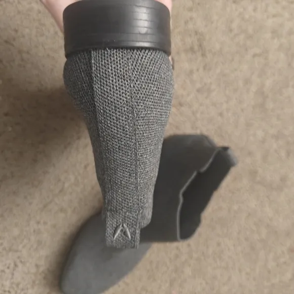 Women's VIVAIA Ryan Slip-on Women's Ankle Boots | gray | Sz: 40 EU - 9.5 US