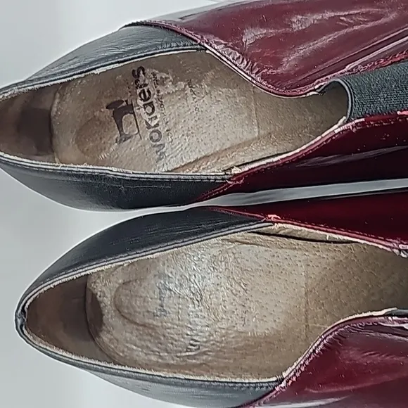 Wonders burgundy and black wedge slip on shoes size 42 European