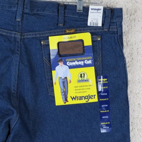 Wrangler* Men's Regular Fit Cowboy Cut Comfortable Waist Jeans Size~ 40&quot; x 34&quot;‎