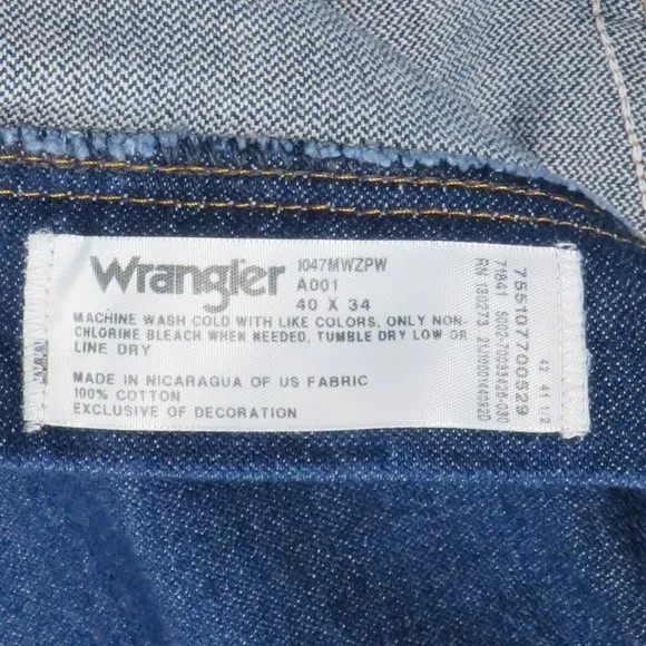 Wrangler* Men's Regular Fit Cowboy Cut Comfortable Waist Jeans Size~ 40&quot; x 34&quot;‎