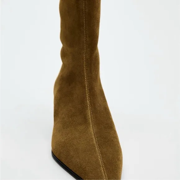 Zara 7.5 (38) Split Leather Ankle Suede Kitten Heeled Ankle Boots. Gorgeous! NWT