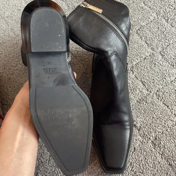Zara Black Leather Cowboy Styling Ankle Boots size 6