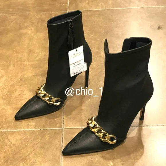 ZARA CHAIN ​​TRIM HEELED ANKLE BOOTS