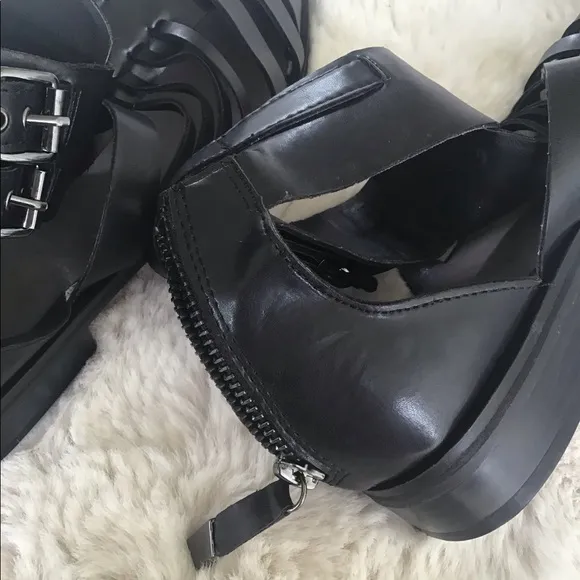 Zara gladiator pointy ankle buckles black sandals