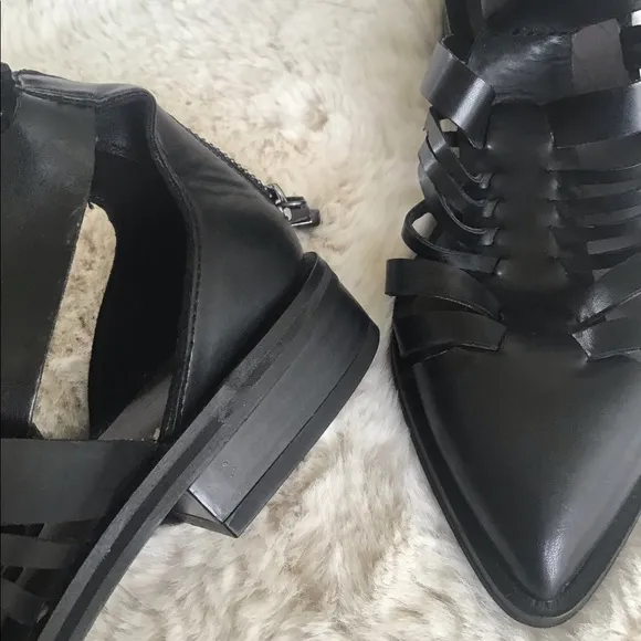 Zara gladiator pointy ankle buckles black sandals