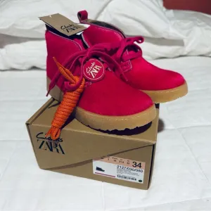 Zara x Clark’s Collaboration Boots Sz 34