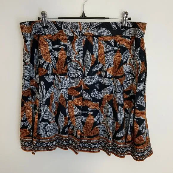Zenergy‎ UPF Neema Floral Pleated Skort size 10