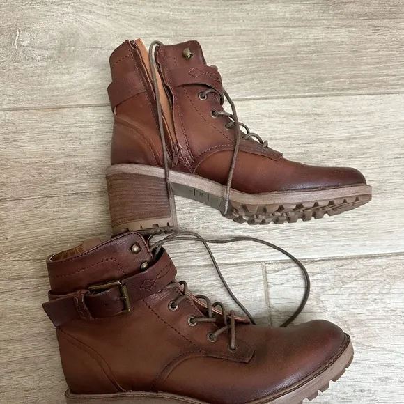 Zodiac Women's Brown Leather Ankle Boots